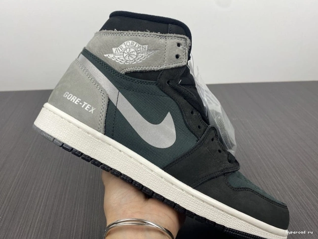 1 DB2889-001 Jordan Black Element Particle Retro Gore-Tex High Grey 0822